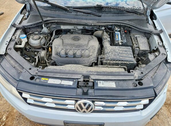 3VV2B7AX4JM022574 2018 VOLKSWAGEN TIGUAN Gray უკანა სალონის ხედი