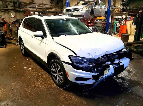 3VV2B7AX4JM152645 2018 VOLKSWAGEN TIGUAN White წინა მარჯვენა