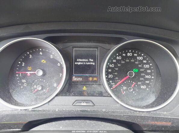 3VV2B7AX4JM198251 2018 VOLKSWAGEN TIGUAN Blue Вид задніх сидінь