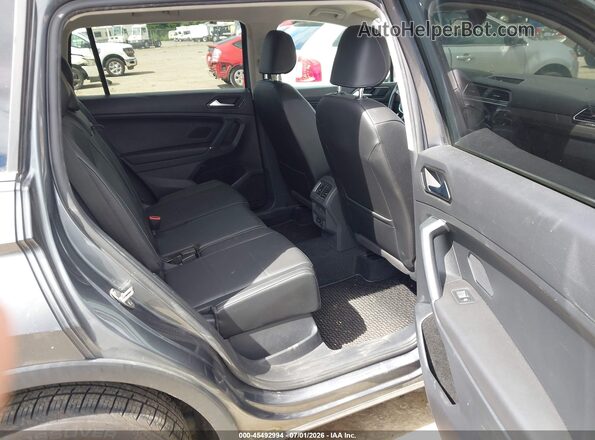 3VV2B7AX4JM198251 2018 VOLKSWAGEN TIGUAN Blue Вид наклейки з VIN-кодом