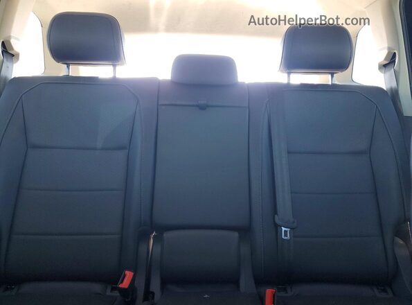 3VV2B7AX4KM014346 2019 VOLKSWAGEN TIGUAN Black Vista de los asientos traseros