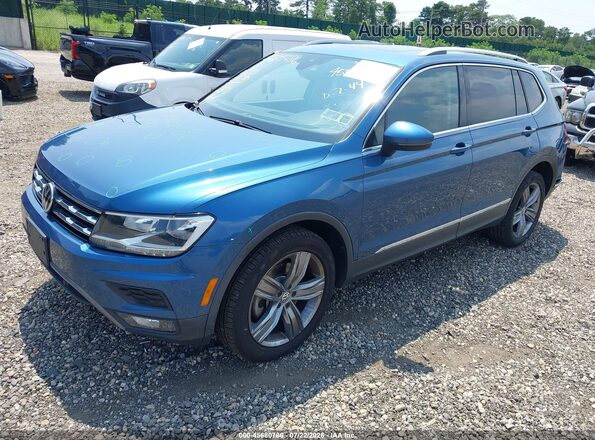 3VV2B7AX4LM137341 2020 VOLKSWAGEN TIGUAN Blue Vista tres cuartos delantera izquierda
