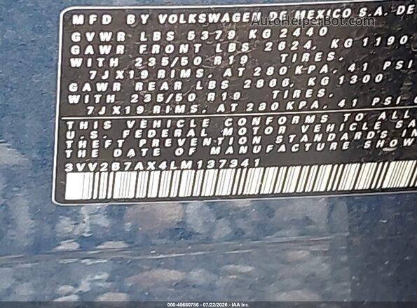 3VV2B7AX4LM137341 2020 VOLKSWAGEN TIGUAN Blue Vista del compartimento del motor