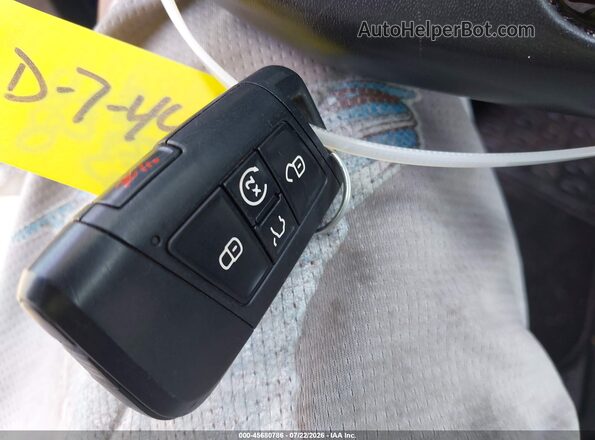 3VV2B7AX4LM137341 2020 VOLKSWAGEN TIGUAN Blue Vista del salpicadero