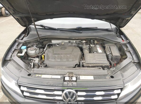3VV2B7AX4MM057460 2021 VOLKSWAGEN TIGUAN Black Հետևի տեսք