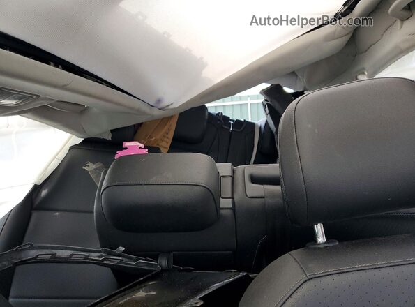 3VV2B7AX5JM103129 2018 VOLKSWAGEN TIGUAN Black უკანა სავარძლების ხედი