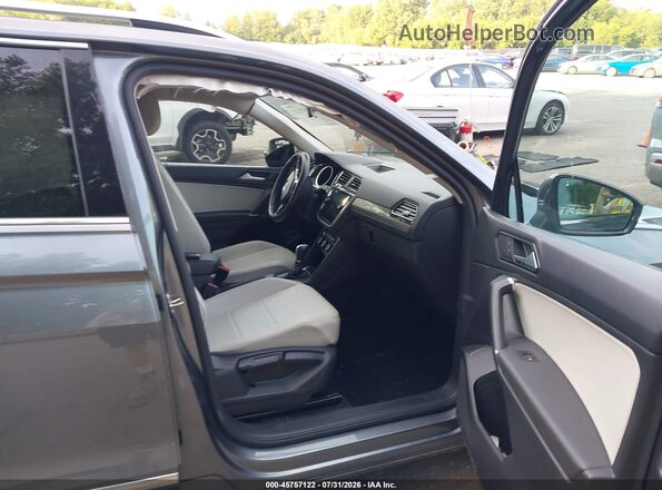 3VV2B7AX5JM120593 2018 VOLKSWAGEN TIGUAN Gray Սալոնի դիմացի տեսք