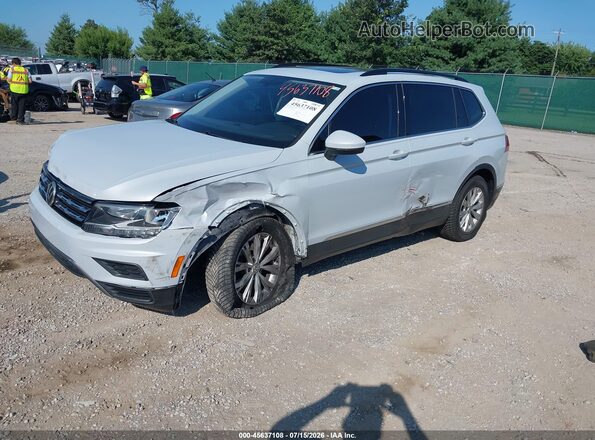 3VV2B7AX5JM125437 2018 VOLKSWAGEN TIGUAN Silver Передня ліва чверть