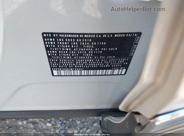 3VV2B7AX5JM125437 2018 VOLKSWAGEN TIGUAN Silver Вид підкапотного простору