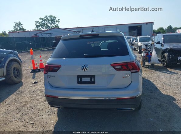 3VV2B7AX5JM125437 2018 VOLKSWAGEN TIGUAN Silver 