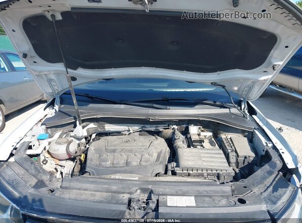 3VV2B7AX5JM125437 2018 VOLKSWAGEN TIGUAN Silver Вид ззаду