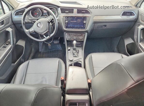 3VV2B7AX5KM133913 2019 VOLKSWAGEN TIGUAN White Widok deski rozdzielczej