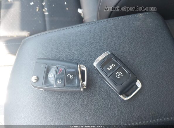 3VV2B7AX5KM134169 2019 VOLKSWAGEN TIGUAN Black წინა პანელის ხედი