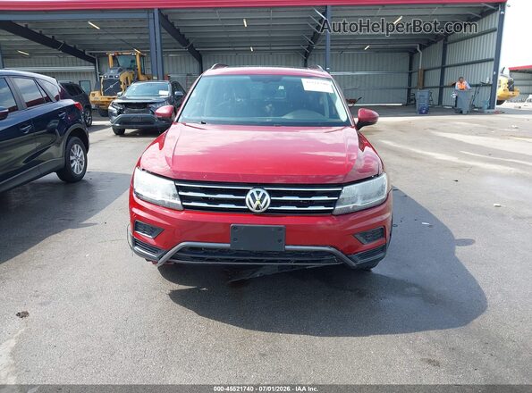 3VV2B7AX5LM015832 2020 VOLKSWAGEN TIGUAN Red Вид задньої частини салону