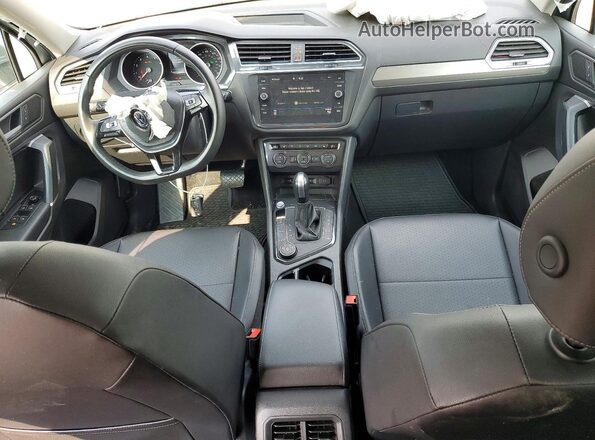 3VV2B7AX5LM074802 2020 VOLKSWAGEN TIGUAN Gray Вид панелі приладів