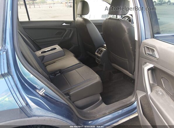 3VV2B7AX5LM115221 2020 VOLKSWAGEN TIGUAN Blue Вид наклейки з VIN-кодом