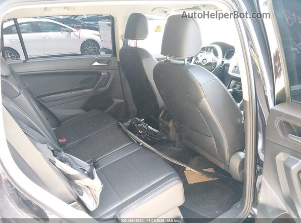 3VV2B7AX5MM000197 2021 VOLKSWAGEN TIGUAN Black Вид наклейки з VIN-кодом