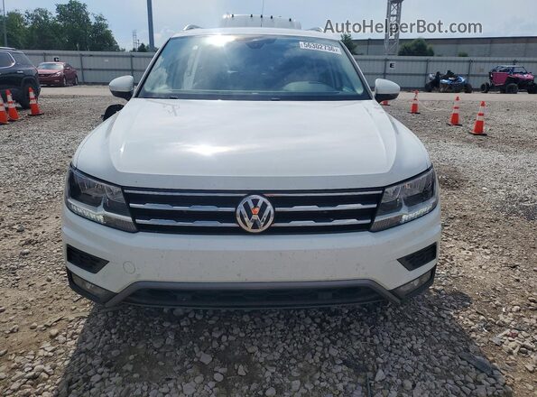 3VV2B7AX5MM045690 2021 VOLKSWAGEN TIGUAN Silver Вид спереду