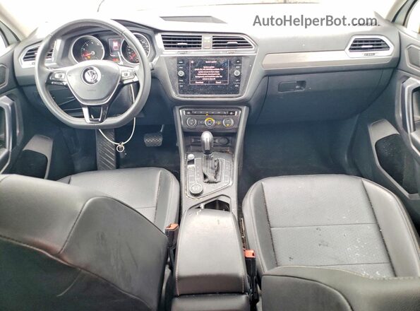 3VV2B7AX5MM058293 2021 VOLKSWAGEN TIGUAN Белый Вид панели приборов