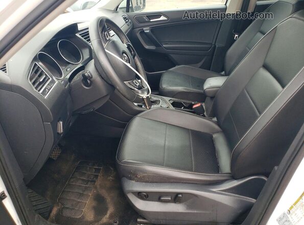 3VV2B7AX5MM058293 2021 VOLKSWAGEN TIGUAN Белый Вид салона спереди