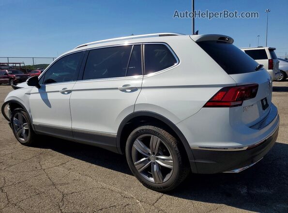 3VV2B7AX5MM104821 2021 VOLKSWAGEN TIGUAN White Հետևի ձախ