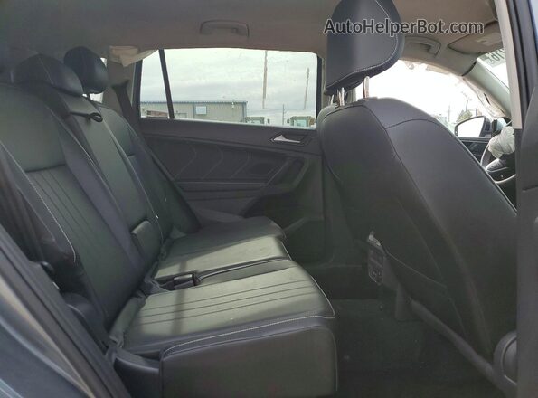 3VV2B7AX5PM106542 2023 VOLKSWAGEN TIGUAN Silver Սալոնի հետևի տեսք