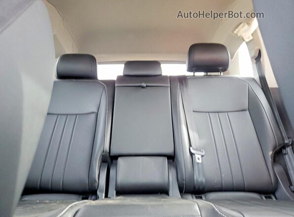 3VV2B7AX5PM106542 2023 VOLKSWAGEN TIGUAN Silver Հետևի նստատեղերի տեսք