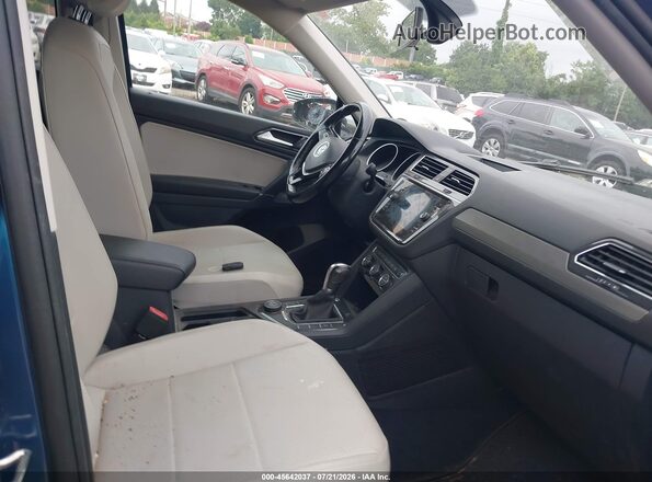 3VV2B7AX6JM037965 2018 VOLKSWAGEN TIGUAN Blue წინა სალონის ხედი