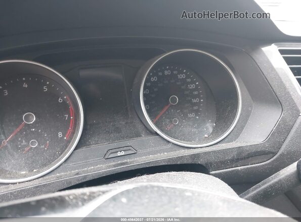 3VV2B7AX6JM037965 2018 VOLKSWAGEN TIGUAN Blue უკანა სავარძლების ხედი