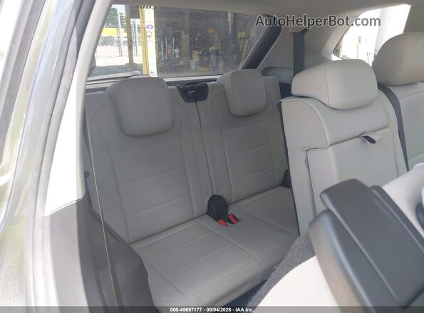3VV2B7AX6JM198039 2018 VOLKSWAGEN TIGUAN Gray Widok naklejki z numerem VIN