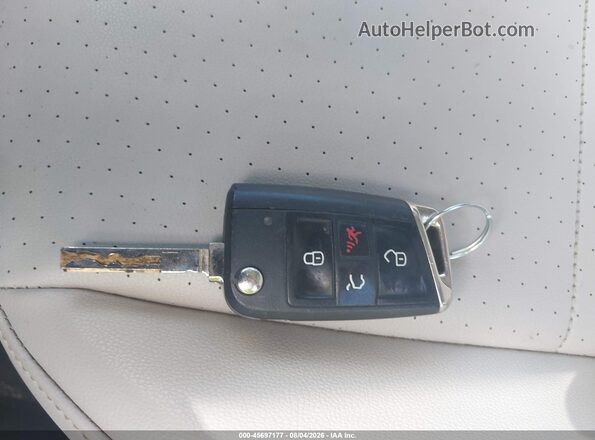 3VV2B7AX6JM198039 2018 VOLKSWAGEN TIGUAN Gray Widok deski rozdzielczej