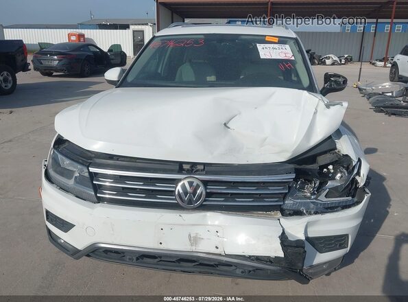 3VV2B7AX6KM087220 2019 VOLKSWAGEN TIGUAN White Widok wnętrza z tyłu
