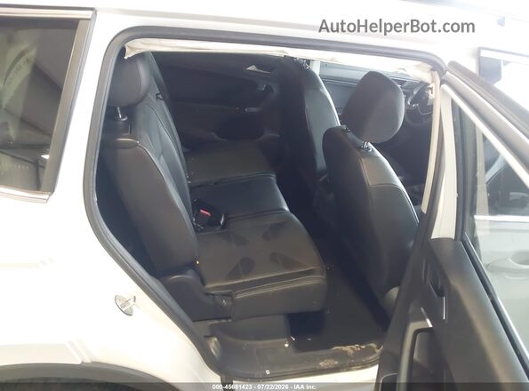 3VV2B7AX6LM068751 2020 VOLKSWAGEN TIGUAN White VIN კოდის სტიკერის ხედი