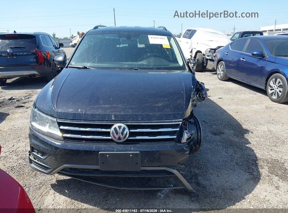 3VV2B7AX6LM111596 2020 VOLKSWAGEN TIGUAN Черный Вид задней части салона