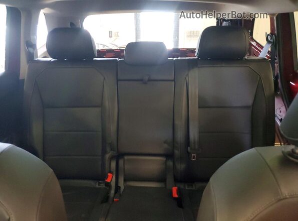 3VV2B7AX6LM125305 2020 VOLKSWAGEN TIGUAN Red Вид задніх сидінь