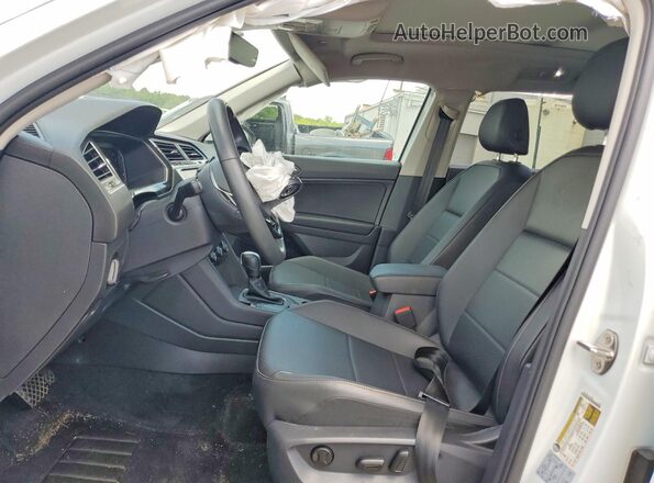3VV2B7AX6LM146204 2020 VOLKSWAGEN TIGUAN White წინა სალონის ხედი