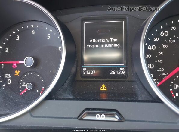 3VV2B7AX6MM115679 2021 VOLKSWAGEN TIGUAN Серый Вид задних сидений
