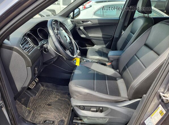 3VV2B7AX6MM128044 2021 VOLKSWAGEN TIGUAN Gray წინა სალონის ხედი