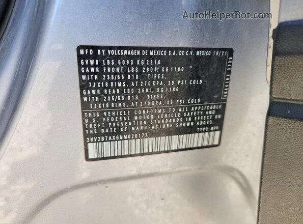 3VV2B7AX6NM026177 2022 VOLKSWAGEN TIGUAN Серебряный Вид подкапотного пространства