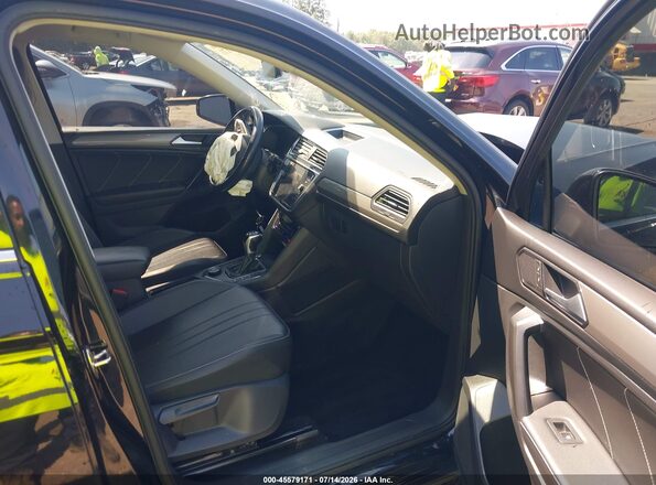 3VV2B7AX6NM076979 2022 VOLKSWAGEN TIGUAN Black Vista interior delantera
