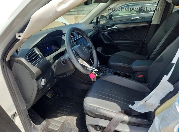 3VV2B7AX6NM150403 2022 VOLKSWAGEN TIGUAN White Widok wnętrza z przodu