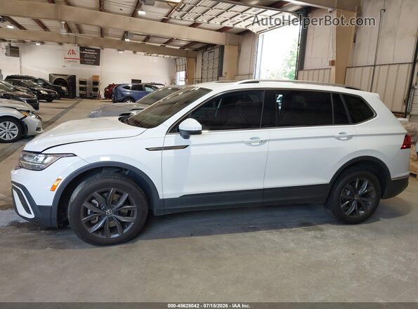 3VV2B7AX6NM177259 2022 VOLKSWAGEN TIGUAN White სალონის 360-გრადუსიანი ხედი