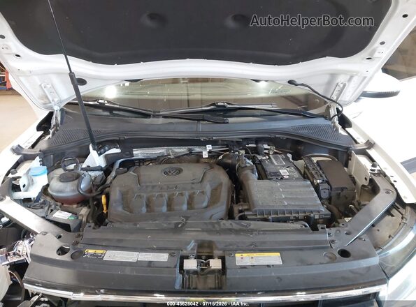3VV2B7AX6NM177259 2022 VOLKSWAGEN TIGUAN White უკანა ხედი