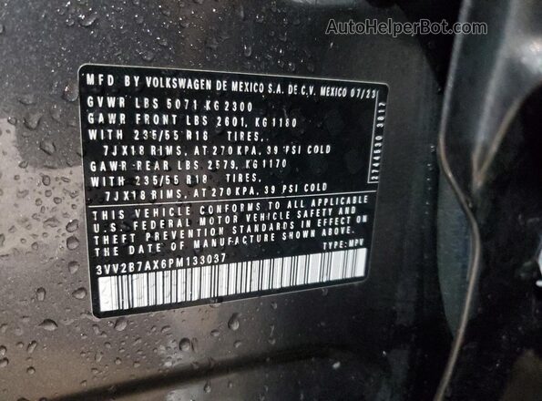 3VV2B7AX6PM133037 2023 VOLKSWAGEN TIGUAN Gray Widok naklejki z numerem VIN