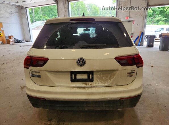 3VV2B7AX7JM151831 2018 VOLKSWAGEN TIGUAN White უკანა ხედი