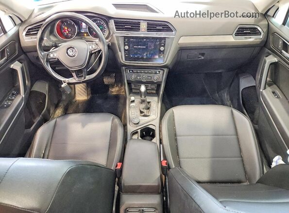 3VV2B7AX7JM151831 2018 VOLKSWAGEN TIGUAN White წინა პანელის ხედი