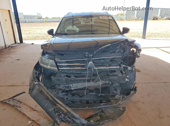3VV2B7AX7JM172405 2018 VOLKSWAGEN TIGUAN Black Widok z przodu