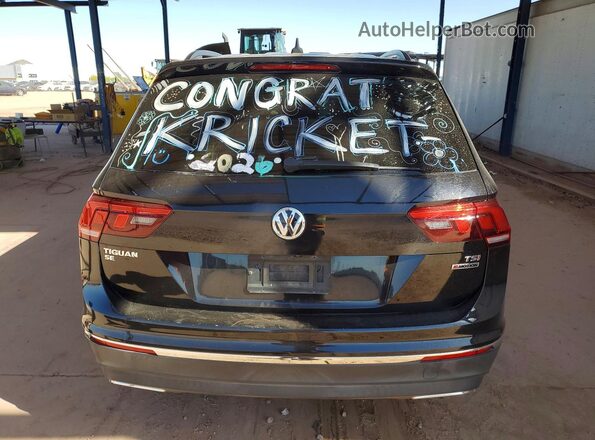 3VV2B7AX7JM172405 2018 VOLKSWAGEN TIGUAN Black Widok z tyłu