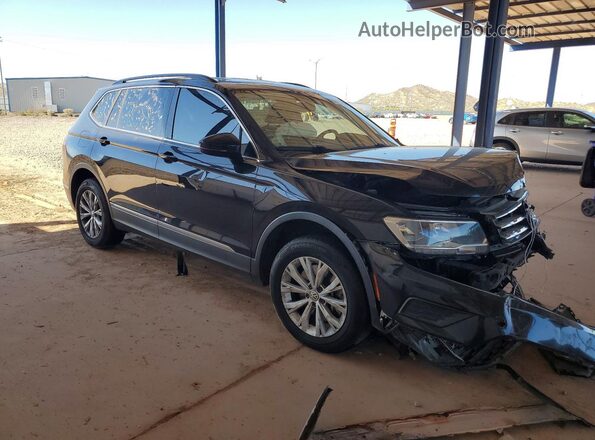 3VV2B7AX7JM172405 2018 VOLKSWAGEN TIGUAN Black Przód prawy