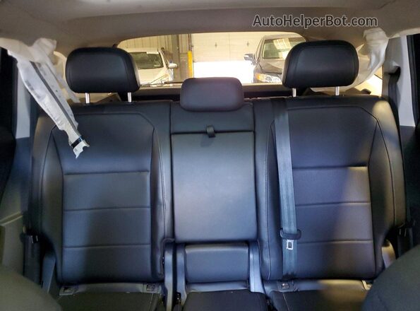 3VV2B7AX7KM022862 2019 VOLKSWAGEN TIGUAN Green Widok tylnych siedzeń